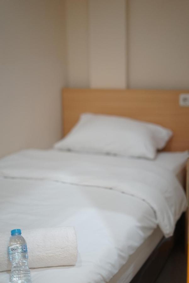 Hotel Gold Line 2*