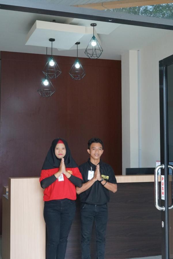 Gold Line 2* Pontianak