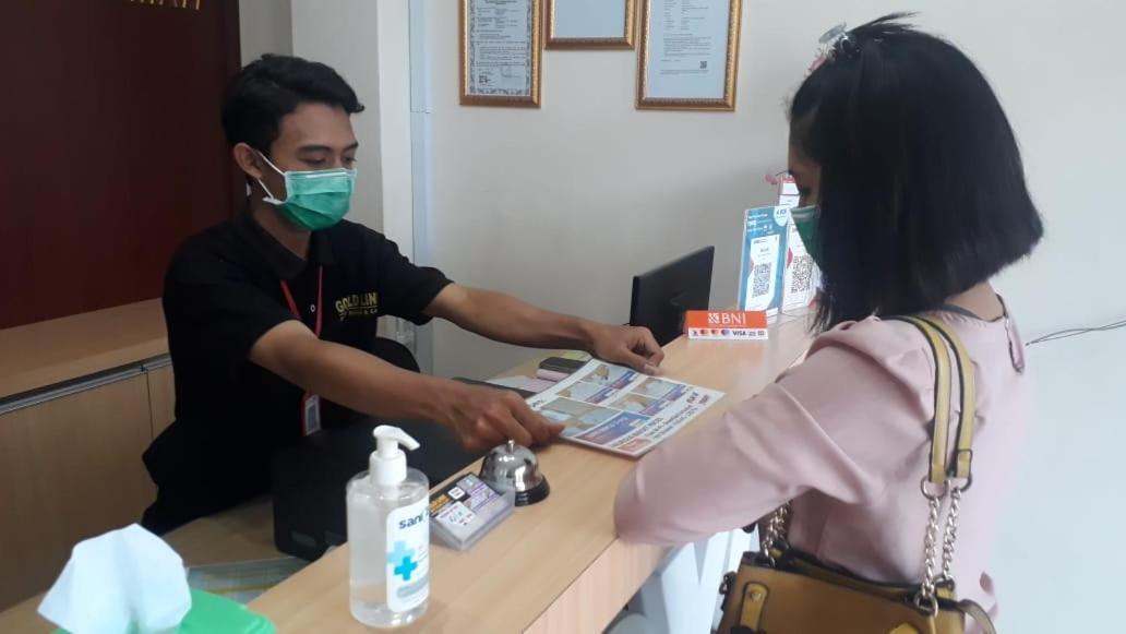 Gold Line Hotel Pontianak